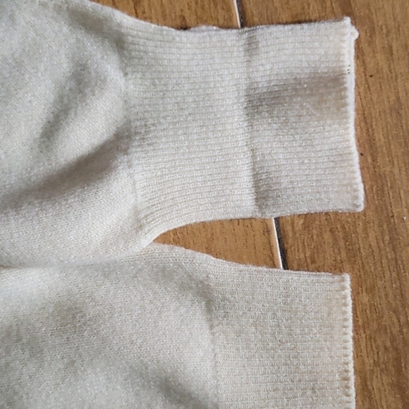 Burberry Vintage Lambswool V-Neck Cream Sweater Pink Grey Detail SIze XL - Picture 8 of 12